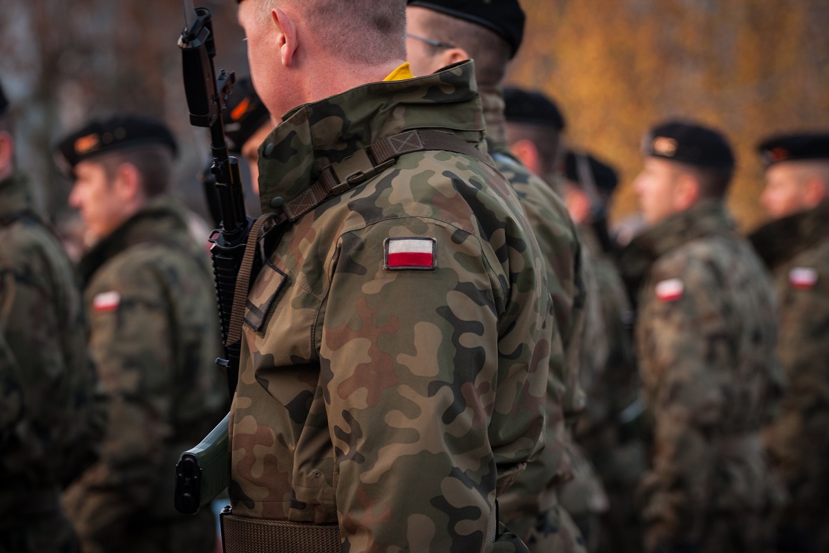 Zdjęcie artykułu Praca w Wojsku - jak dostać? Porady od Praca.pl