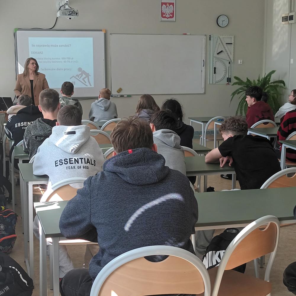 Obraz przedstawia uczestników warsztatów pod nazwa Twój zawód Twoja przyszłość.